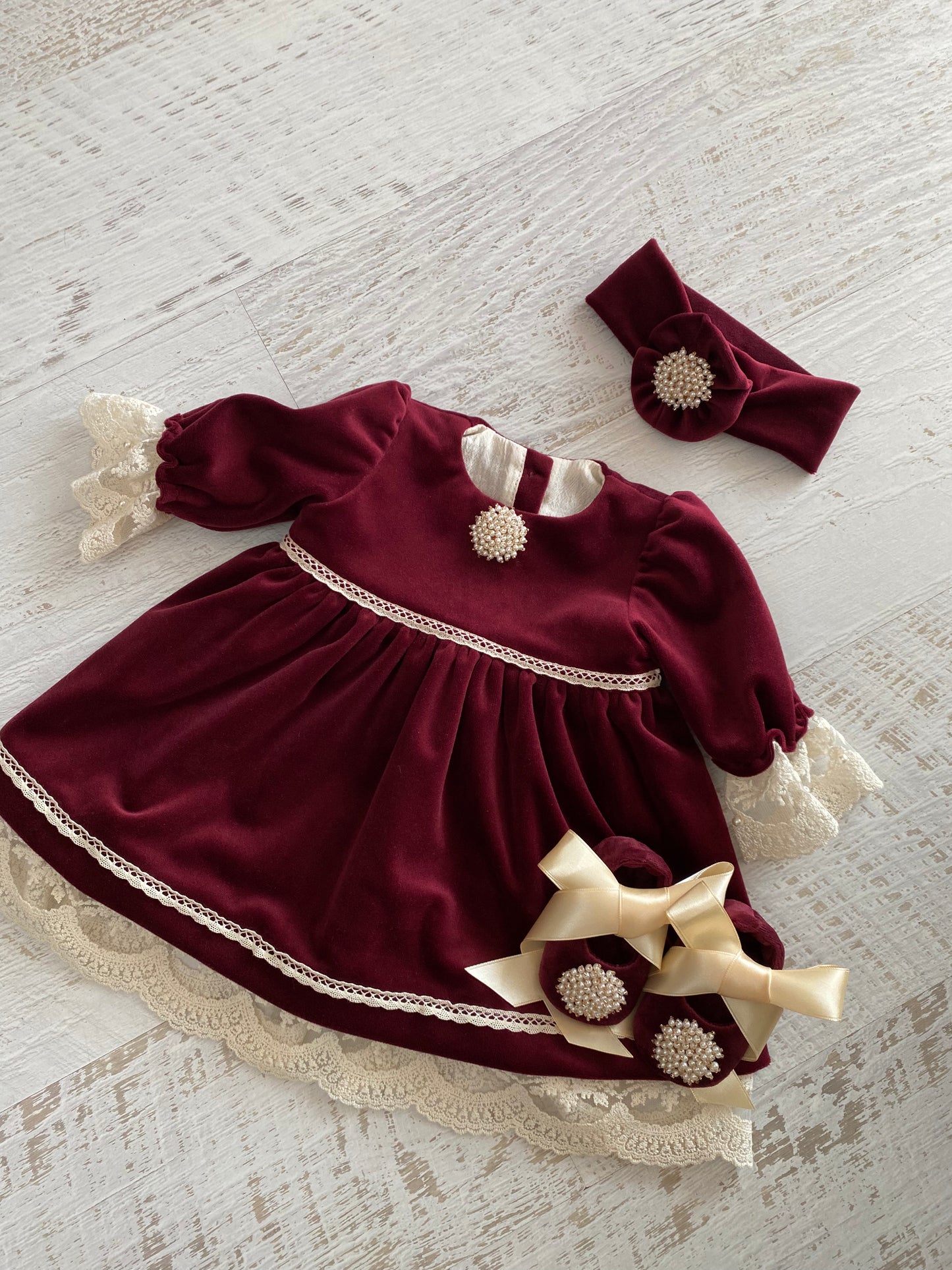 Charlotte Set